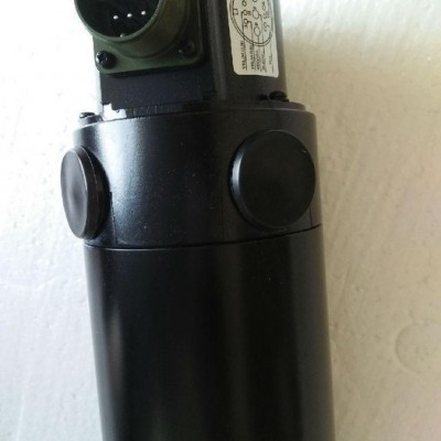 MK-M1000-R3-V5马达MATSUKURA DCSERVOMOTOR直流伺服电机MK-M1000-R3-V5图3