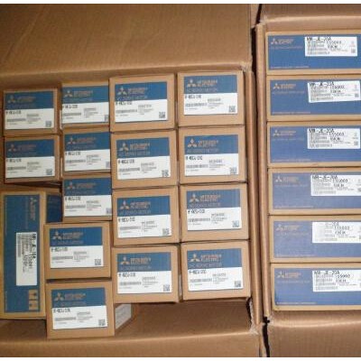 三菱伺服电机MR-JE-300A+HF-SN302BJ-S100带制动原装进口专业