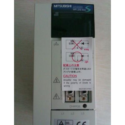 全新三菱伺服电机 HF-SP202+MR-J3-200A 一套