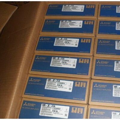 三菱伺服电机MR-JE-10A+HF-KN13BJ-S100带制动原装进口现货包邮图1