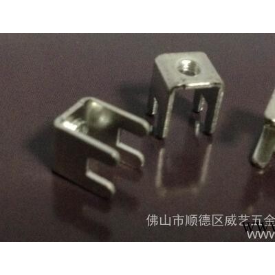 四脚接线柱M3