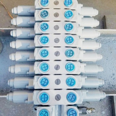厂家供应磷化 ZL20分片式多路换向器1-14路都可做地基打桩机，金属压块机，大型锻造机械手，液压泵站DL-L20F-W图5