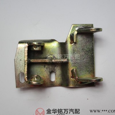 长安\昌河\五菱465机器发电机支架\发电机底座\发电机托架图3