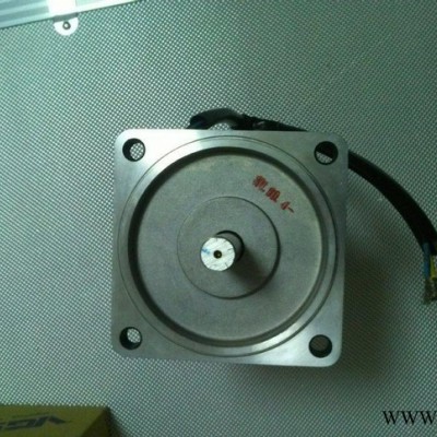 台湾VGS进口120W光轴三相电机5IK120A-SF。大陆图2