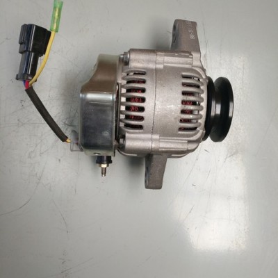 大宇DH80 24V 单A 发电机