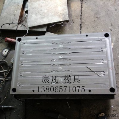 浙江台州黄岩模具厂18升 20L塑胶密封油桶注塑机桶模具涂料桶模具油漆桶模具，图5