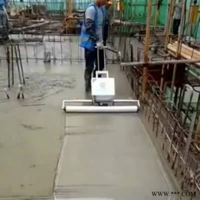 无碳刷覆膜机  覆膜机操作视频   覆膜机生产基地   电动混凝土覆膜机图4