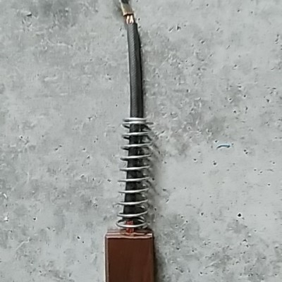 博腾 碳刷 裁剪 碳刷 220V，380v 集电碳刷图1