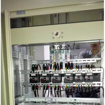 西普达变频器XPD3000-015G3/018P3图3