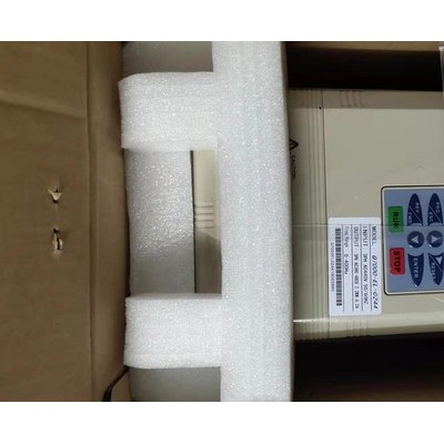 酷马变频器Q7000 EC 2244 22KW 380V 扶梯专用 全新原装议价图3