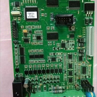 艾默生变频器EV1000-4T0037G 驱动板 F2B4U1GM1图2