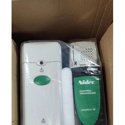 艾默生尼得科CT变频器SP5401 55KW 380V 全新原装原厂图4