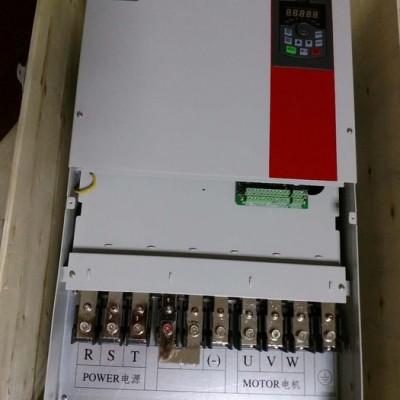 SND思诺达变频器厂家，380V/90KW/三相/**变频器采购 国产变频器厂家
