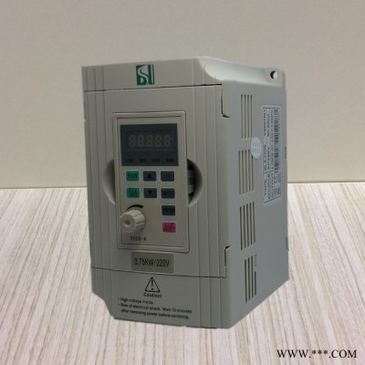 三绫通用变频器V型220V单相0.4-2.2KW经济型矢量变频器迷你变频器图2