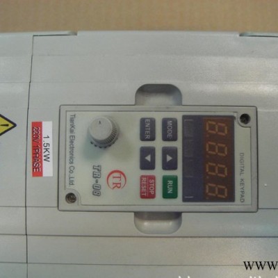 富凌变频器,变频器木工雕刻机各种雕刻机通用变频器富凌变频器图2