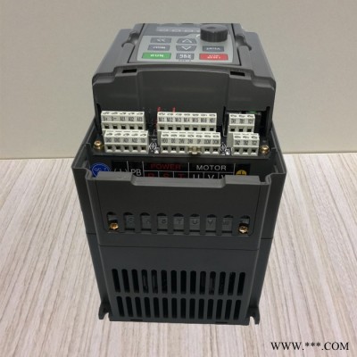 三绫通用变频器k型国产变频器220单相0.75-3.7KW标准型矢量变频器图2