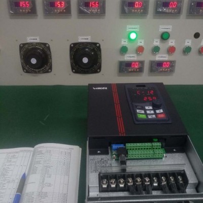 威控特低压15\18\22KW变频器图2