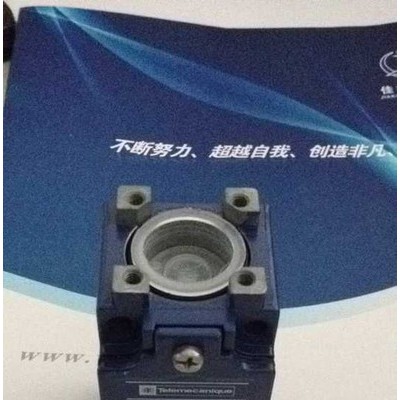 供应施耐德Schneider变频器ATV32全系列图3