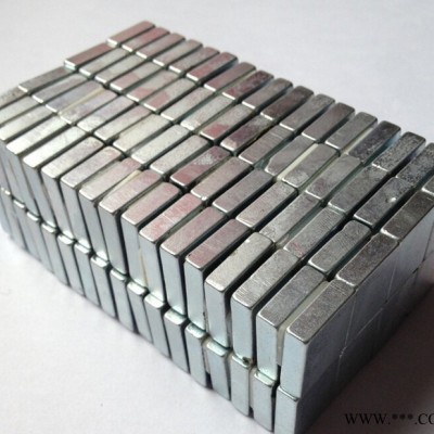 厂家定制钕铁硼磁铁强力磁铁 强力磁球 异性工艺品磁铁 沉头孔强磁 螺丝孔磁铁图6