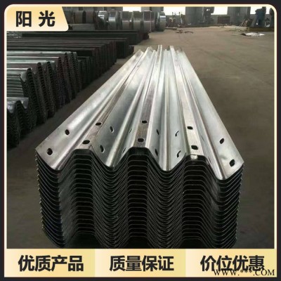 波形梁护栏连接螺丝   高速波形护栏   波形护栏立柱图5