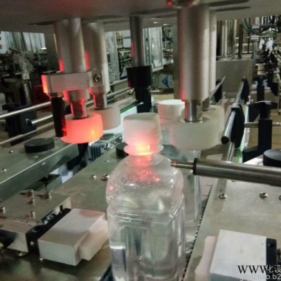 广州易兆YZ-X04全自动旋盖机 洗发水沐浴露洗衣液旋盖机螺丝盖铁盖铝盖旋盖机性能好可订制图3