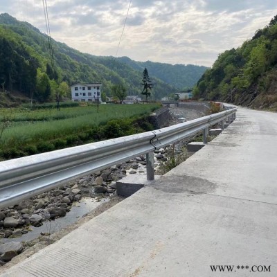 波形护栏配件 护栏板柱帽 乡村公路护栏 热镀锌波形护栏 防阻块 波形护栏配件 护栏板螺丝图8
