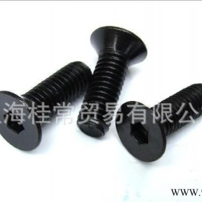 大量多种类型螺丝图1