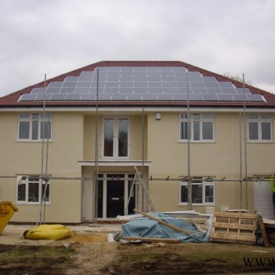 户用光伏专用光伏板+并网逆变器+并网配电箱三件套10KW/20KW/30KW/50KW/100KW图2