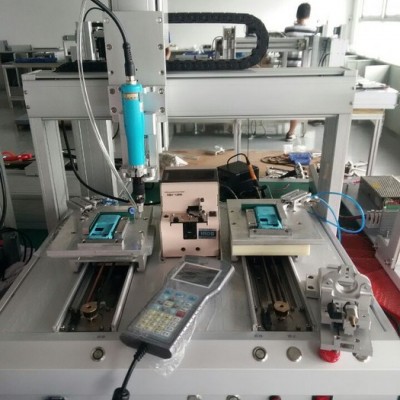 上海利延LY-5T600/4T300螺丝机、全自动锁螺丝机、全自动螺丝机价格、自动焊锡机图3