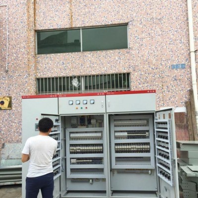 深圳生产变频控制柜图2