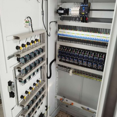 Siemens/西门子 空调控制柜图6