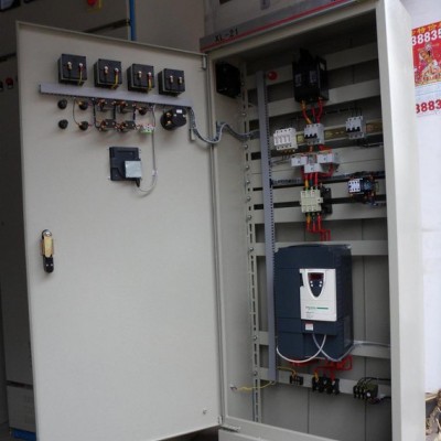 湖南（长沙株洲湘潭）水泵控制柜 水泵变频柜 变频控制柜图3