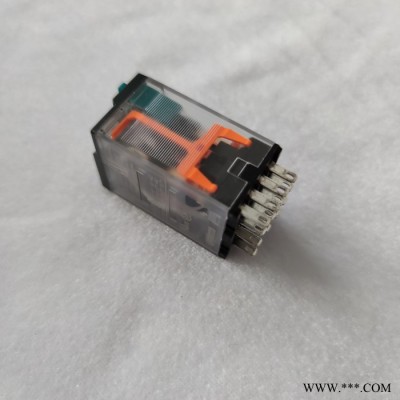 Schneider施耐德RXM4AB2BD 24VAC 小型插拔式中间线路控制继电器 施耐德继电器图5