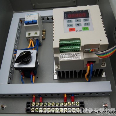 0.75KW单相水泵 220V变频器恒压供水控制柜系统图2