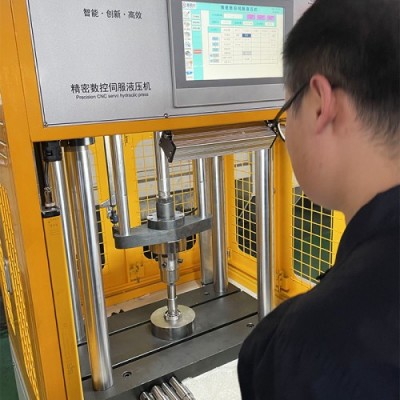 数控伺服液压机 杭州电动工具压装机 连接器伺服压装机 宁波汽车底盘零件压装机图5