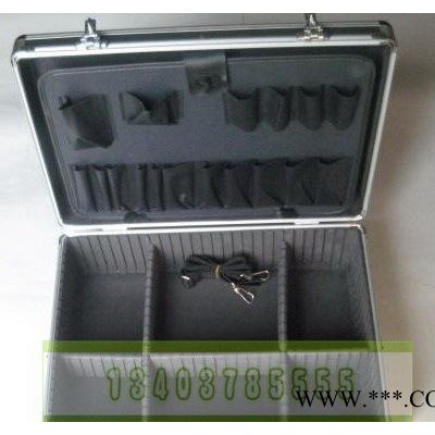 【厂家**价】工具箱，五金箱，电工箱，汽修箱，公文箱，提款箱图2
