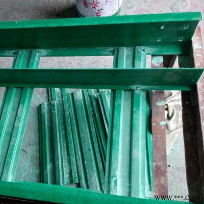 鑫宇  玻璃钢电缆桥架   电缆管箱   梯式电缆桥架   铁路电缆桥架图2