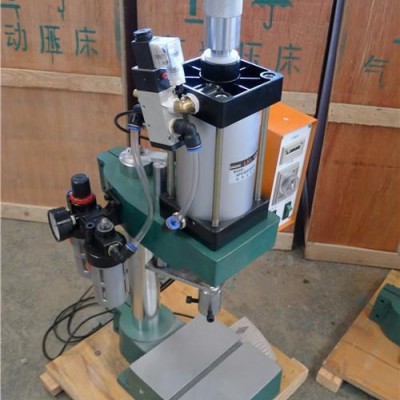 供应APD-125压力机 小型冲孔机 800kg 小冲床 小铆钉压接机图3