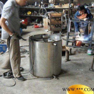 玉米酿酒设备 纯粮酒加工设备 双层锅蒸酒设备图1