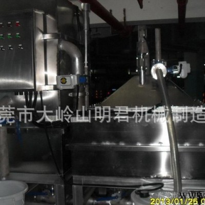 餐饮水自动隔油器 隔油池 油水分离器 酒店油脂分离器，是我公司自主生产研发有15年的经验。就是为了让客户买的放心用的省心