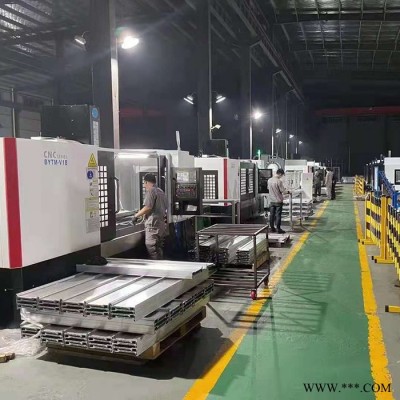 科鼎数控铝型材加工设备，立式加工中心，1.8米加工中心，cnc加工中心,铝型材加工中心厂家,数控机床加工中心,数控加工图4