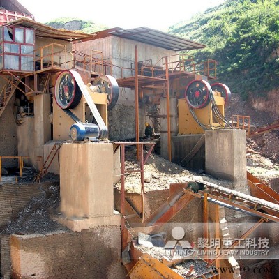 直营店1214反击式破碎机 再生石子加工 石料厂有些 加工白云石厂设备  山石头加工粉碎机价格图5