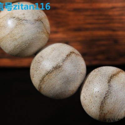 五一活动 马泥涝沉香手串16mm*14颗16克＋，高密度，底色非常漂亮，每一颗都有油脂线盘旋，如图，沉淀的自图2