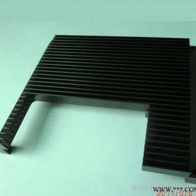 【零售】电脑锣加工设备散热器 散热片 铝合金腔体图3