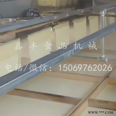 腐竹加工设备**新式腐竹机报价优惠 鑫丰腐竹油皮机操作图2