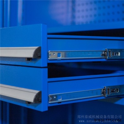 钳工工作台  钢板台面带挂板工作台 适用于机械加工设备维修图6