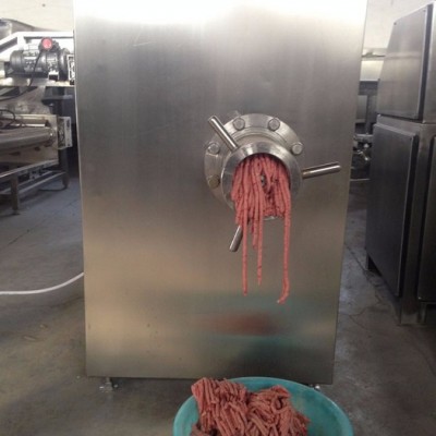 全自动绞肉机，直销山东诸城食品机械   诸城众康机械 ，不锈钢绞肉机 ，全自动绞肉机 食品、饮料生产线加工设备图2