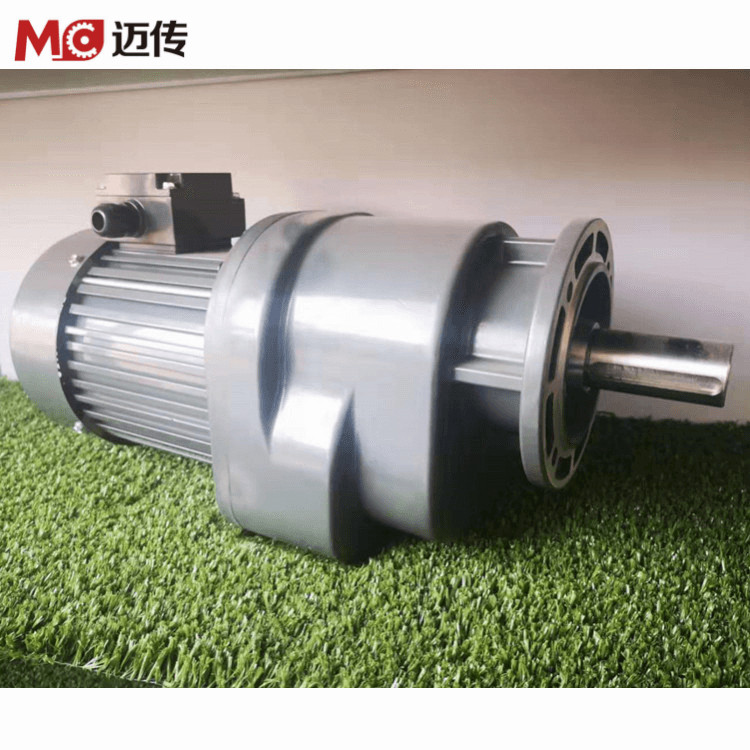 工业风扇电机 工业吊扇电机 工业大风扇减速机 大型吊扇减速机 7米3工业风扇用电机减速机一体机 工业风扇电机 工业吊扇电机 工业大风扇减速机 大型吊扇减速机 7米3工业风扇用电机减速机一体机