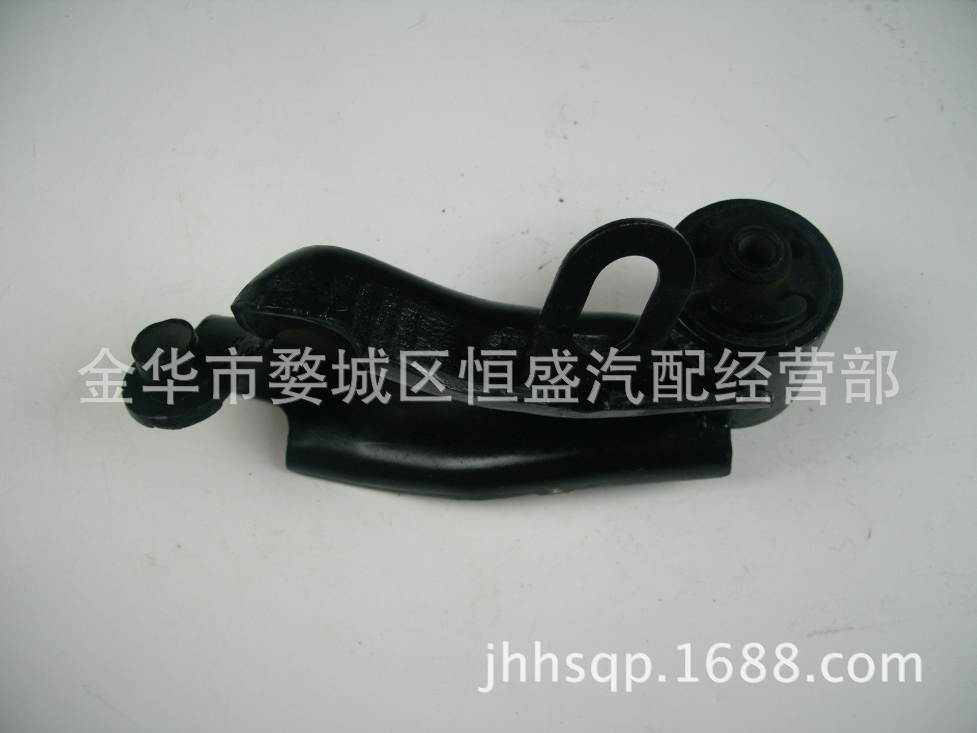 北斗星变速箱安装支架 (2)