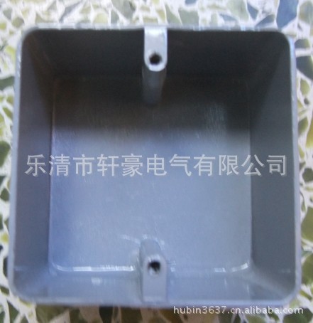 无洞86型是铝盖内